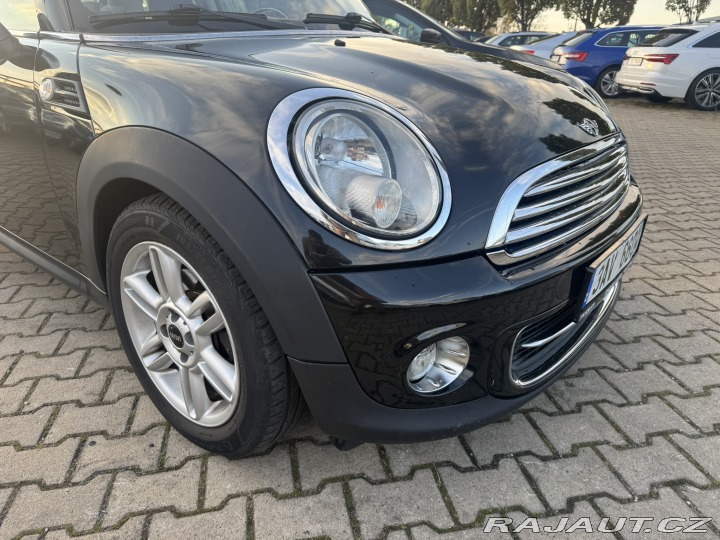 Mini Cooper AUTOMAT 2,0 D 82 KW ROZ. 2013