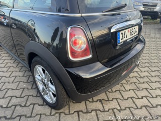 Mini Cooper AUTOMAT 2,0 D 82 KW ROZ. 2013
