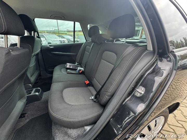 Škoda Fabia 1,4i 59 KW 2. MAJ. STK 2007