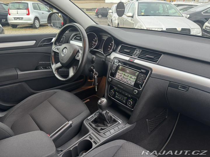 Škoda Superb 2,0 TDI 103 KW ČR 2.MAJ 2015
