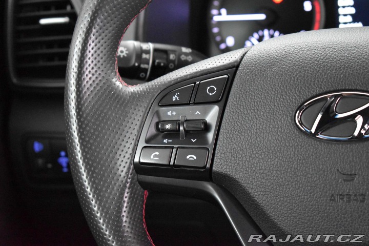 Hyundai Tucson 2.0CRDi 4x4*TAŽNÉ*REZERVA 2020