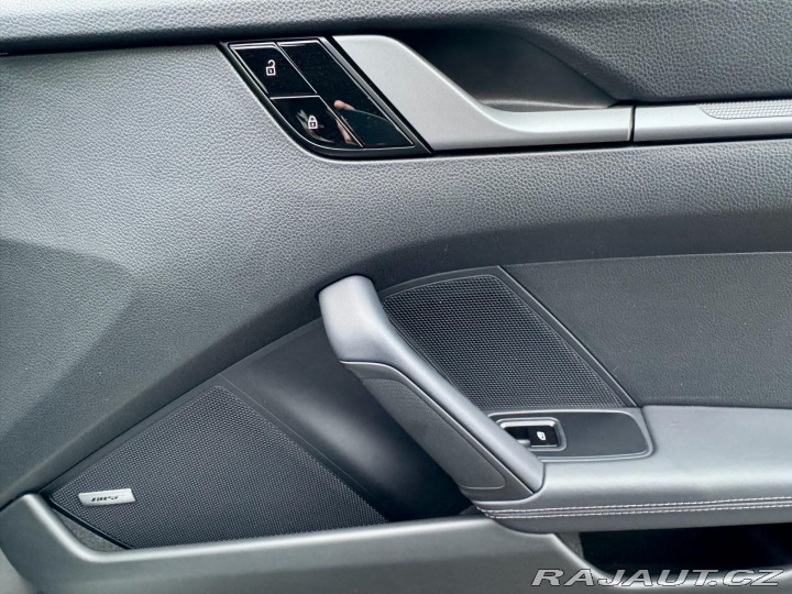 Porsche 911 Approved BOSE Střecha 20/ 2020