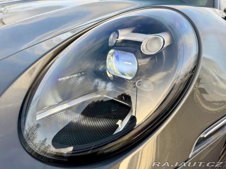 Porsche 911 Approved BOSE Střecha 20/ 2020