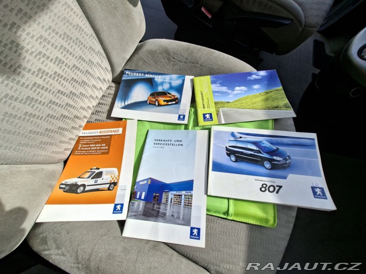 Peugeot 807  2009