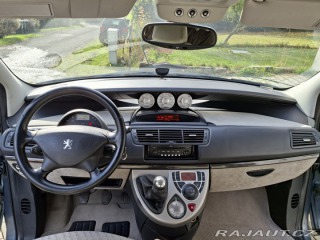 Peugeot 807  2009