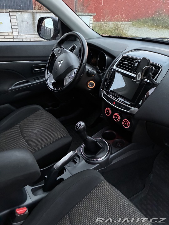 Mitsubishi ASX  2015