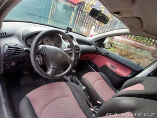 Peugeot 206  2002
