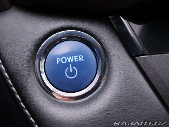 Toyota RAV4 2,5 Hybrid 4WD CZ Executi 2019