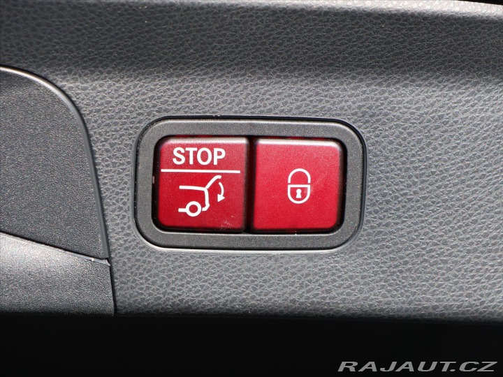 Mercedes-Benz GLC 2,0 220d 4Matic DPH CZ AM 2022