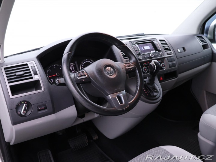 Volkswagen Caravelle 2,0 TDI 103kW DSG 8-Míst 2015