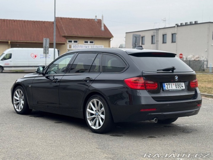 BMW 3 2,0   F30 2013