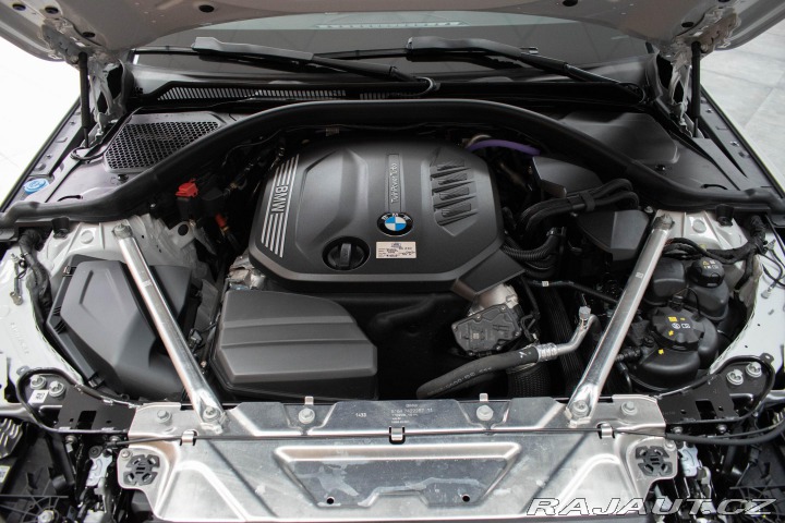 BMW 4 420d xD REZERVACE 2023