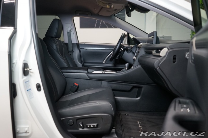 Lexus Ostatní modely RX 300 4X4*CVT*LIMITED*DRCC 2022