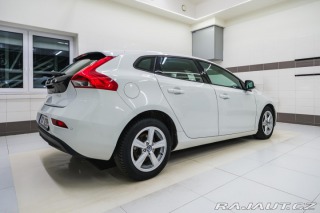 Volvo V40 D2 el. sedadla, kůže, xen 2014