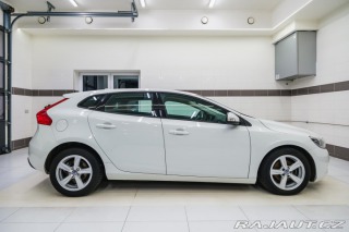 Volvo V40 D2 el. sedadla, kůže, xen 2014
