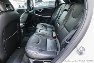 Volvo V40 D2 el. sedadla, kůže, xen 2014