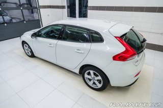 Volvo V40 D2 el. sedadla, kůže, xen 2014