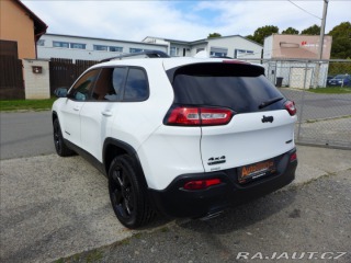 Jeep Cherokee 2,2 M-JET 136KW 4X4 NAVI 2016