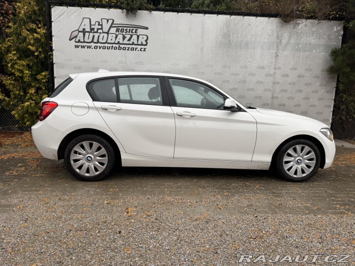 BMW 1 114i, KLIMA, ZIMNÍ PNEU 2012