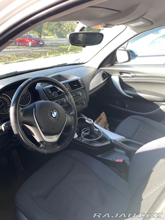 BMW 1 114i, KLIMA, ZIMNÍ PNEU 2012