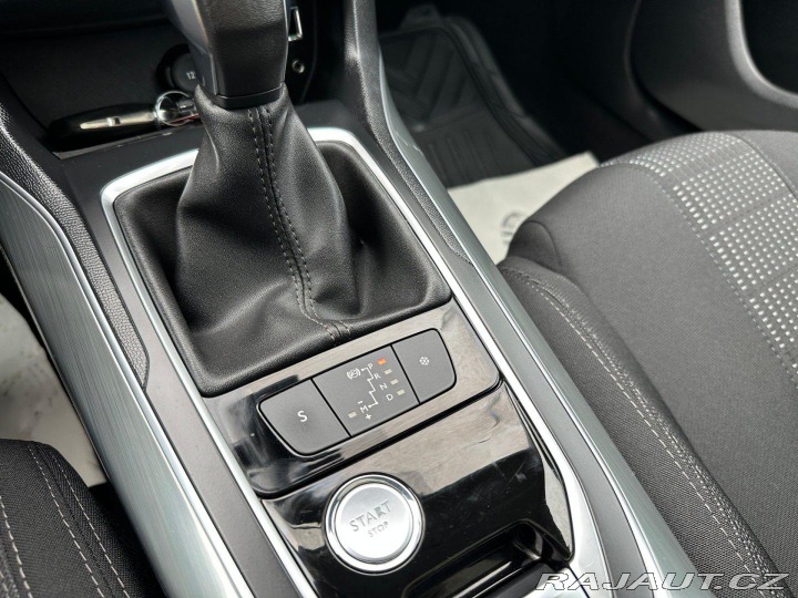 Peugeot 308 2.0Hdi 110kw Automat 2016