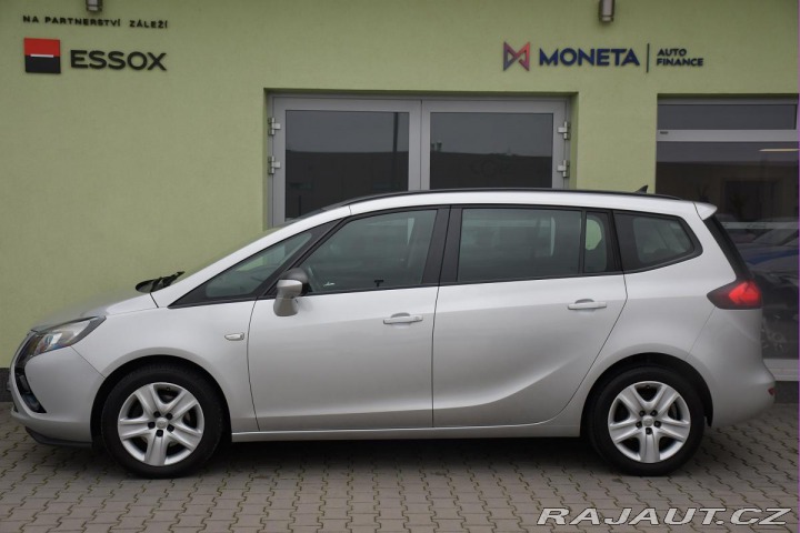 Opel Zafira TOURER 1.4T PO ROZVODECH 2015