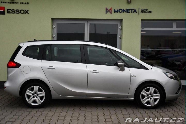 Opel Zafira TOURER 1.4T PO ROZVODECH 2015