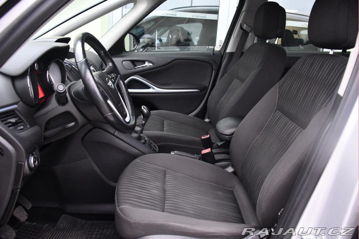 Opel Zafira TOURER 1.4T PO ROZVODECH 2015