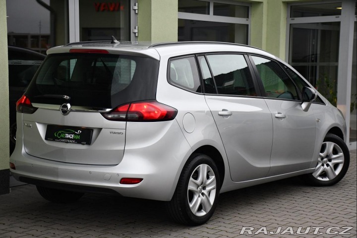 Opel Zafira TOURER 1.4T PO ROZVODECH 2015