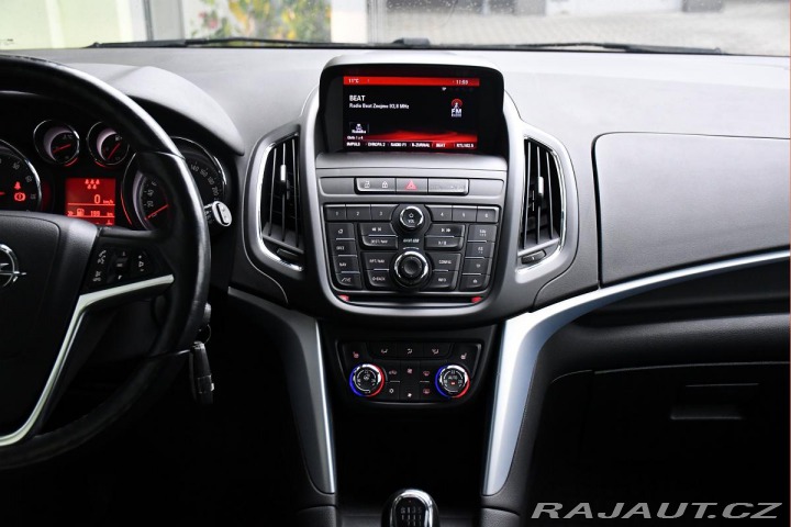 Opel Zafira TOURER 1.4T PO ROZVODECH 2015