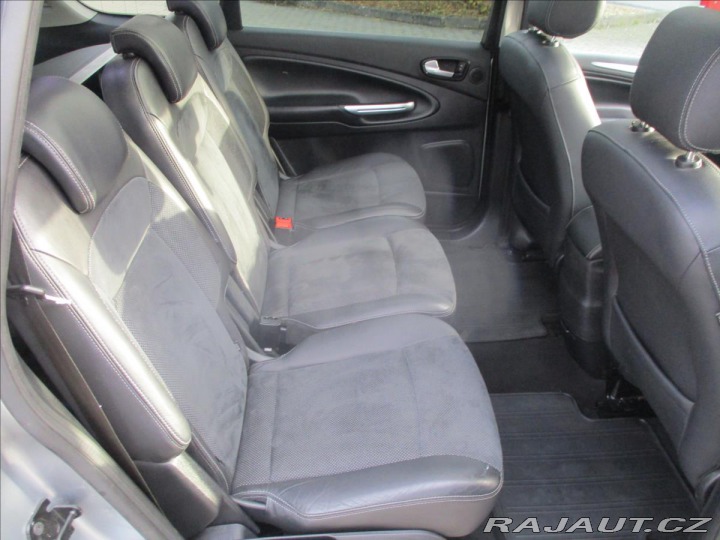 Ford S-MAX 2,2 TDCi 129kw TITANIUM T 2010