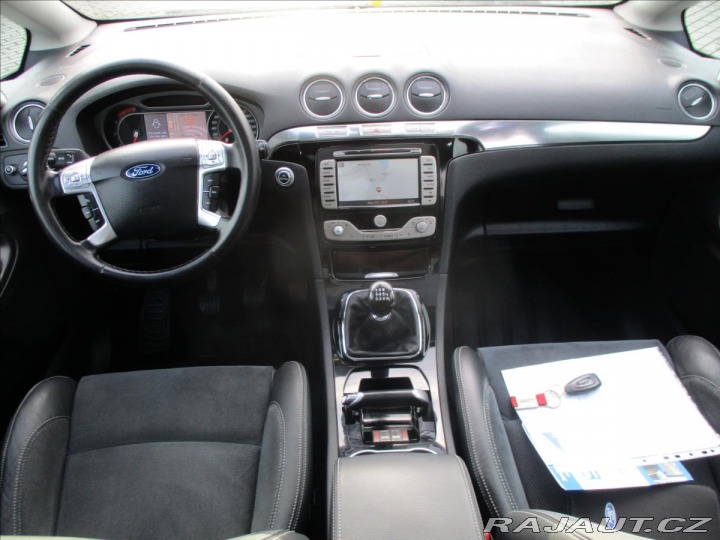 Ford S-MAX 2,2 TDCi 129kw TITANIUM T 2010