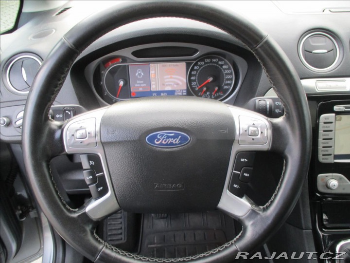 Ford S-MAX 2,2 TDCi 129kw TITANIUM T 2010