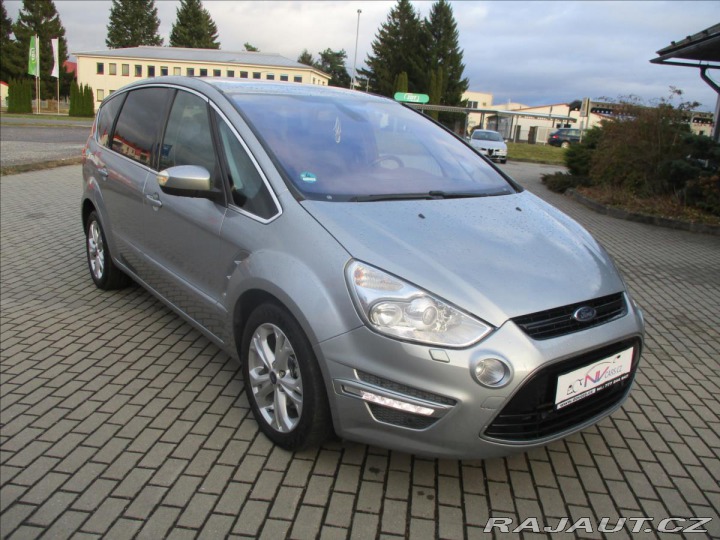 Ford S-MAX 2,2 TDCi 129kw TITANIUM T 2010