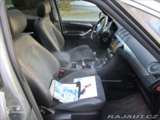Ford S-MAX 2,2 TDCi 129kw TITANIUM T 2010