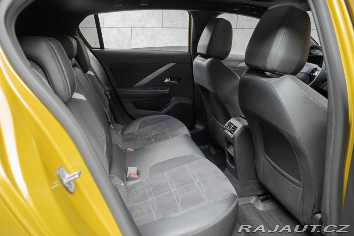 Opel Astra 1.2 TURBO*REZERVACE* 2022