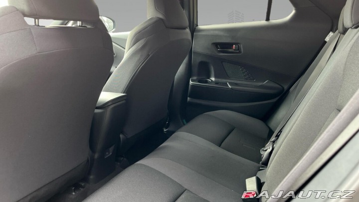 Toyota C-HR 1.8 Hybrid 4x2 Style 2024