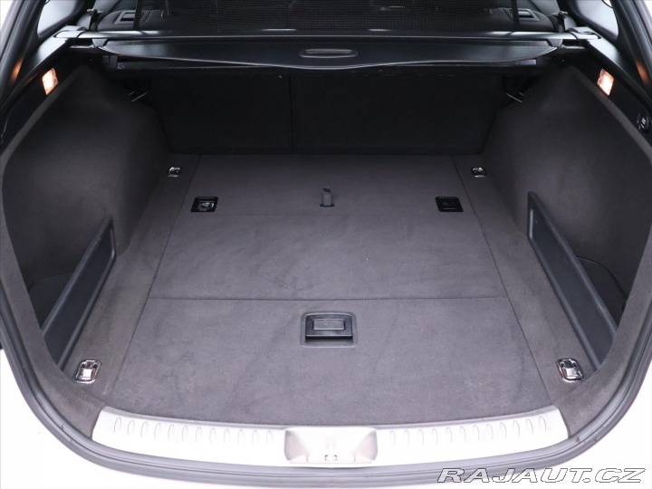 Hyundai i40 1,5 GDI Fifa edice Serv. 2013