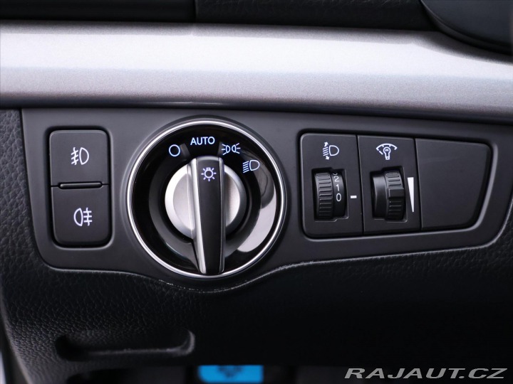 Hyundai i40 1,6 GDI Fifa edice Serv. 2013