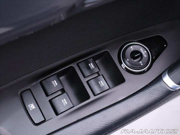 Hyundai i40 1,5 GDI Fifa edice Serv. 2013