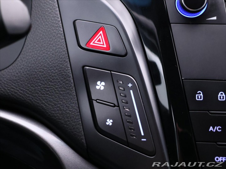 Hyundai i40 1,6 GDI Fifa edice Serv. 2013