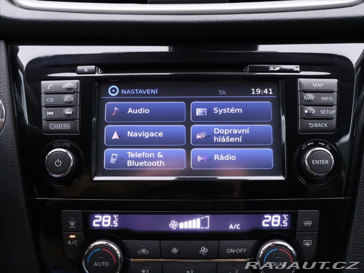 Nissan Qashqai 1,5 dCi 81kW TeknaTažné C 2015