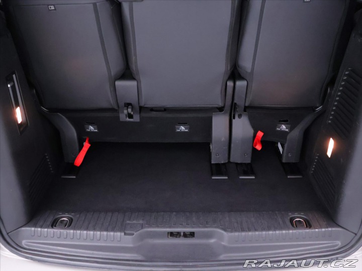 Peugeot Traveller 2,0 BlueHDI 130kW Allure 2019