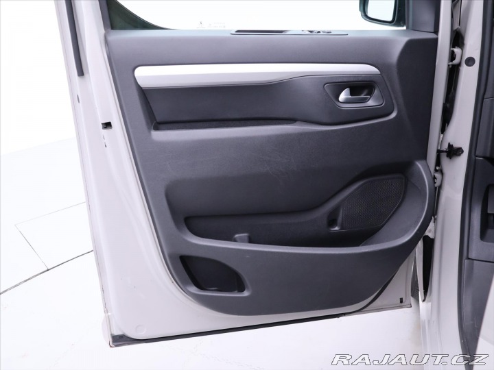 Peugeot Traveller 2,0 BlueHDI 130kW Allure 2019