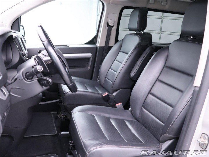 Peugeot Traveller 2,0 BlueHDI 130kW Allure 2019