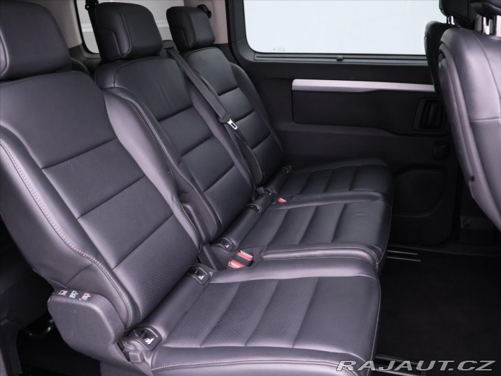 Peugeot Traveller 2,0 BlueHDI 130kW Allure 2019