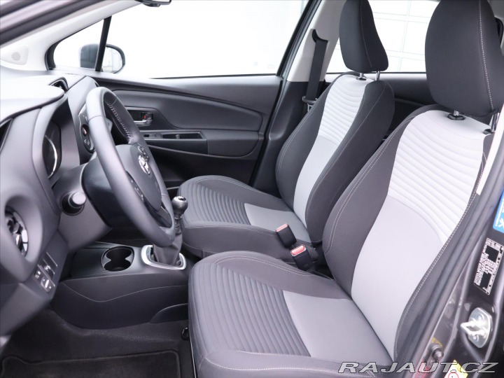 Toyota Yaris 1,5 VVT-i 82kW Aut.klima 2017