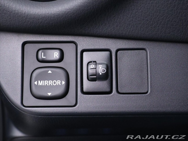 Toyota Yaris 1,5 VVT-i 82kW Aut.klima 2017