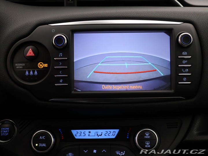 Toyota Yaris 1,5 VVT-i 82kW Aut.klima 2017