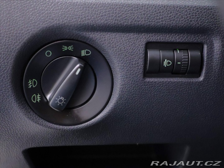 Škoda Fabia 1,4 16V 63kW Ambiente CZ 2009